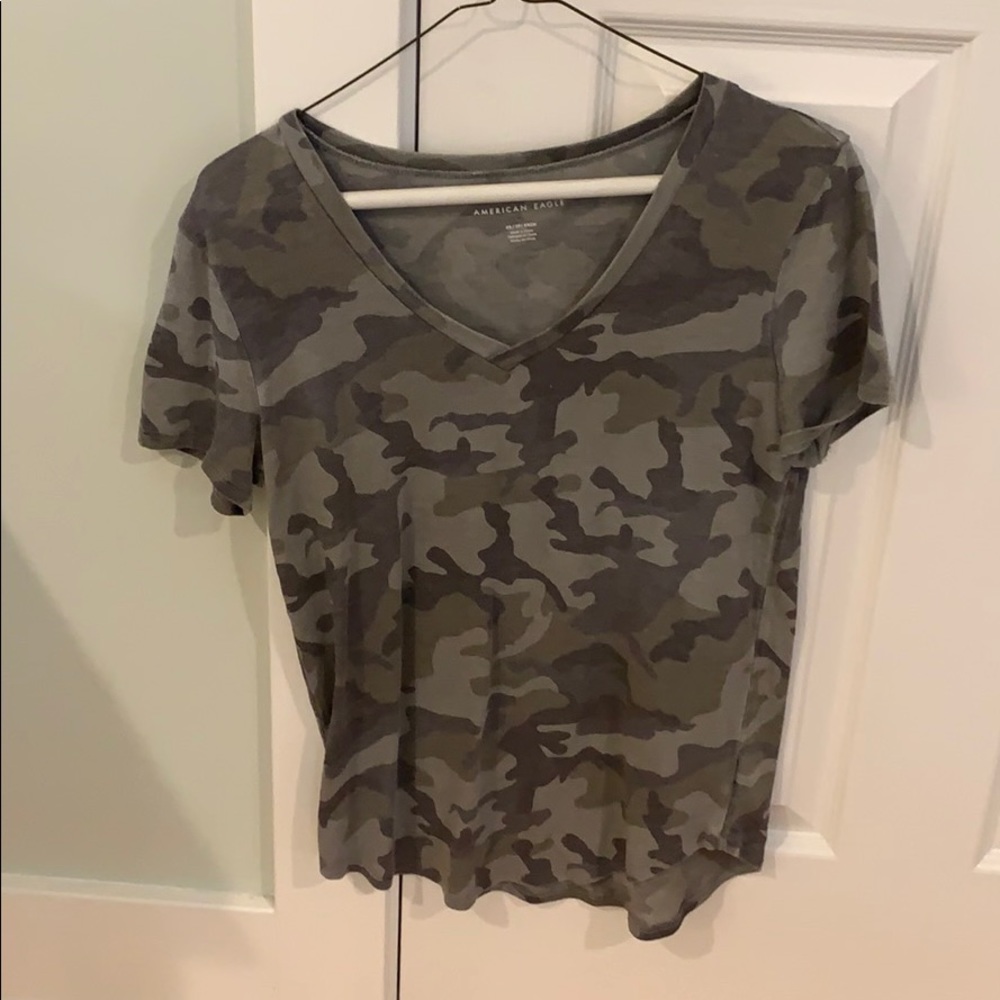 American eagle camo top